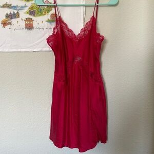 Victoria’s Secret 100% silk nightdress slip dress size Medium